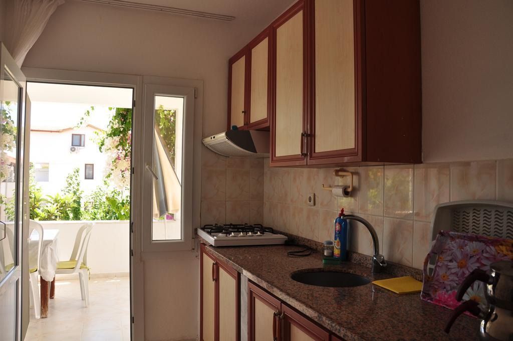 Apartment Iskandil Datça Bilik gambar